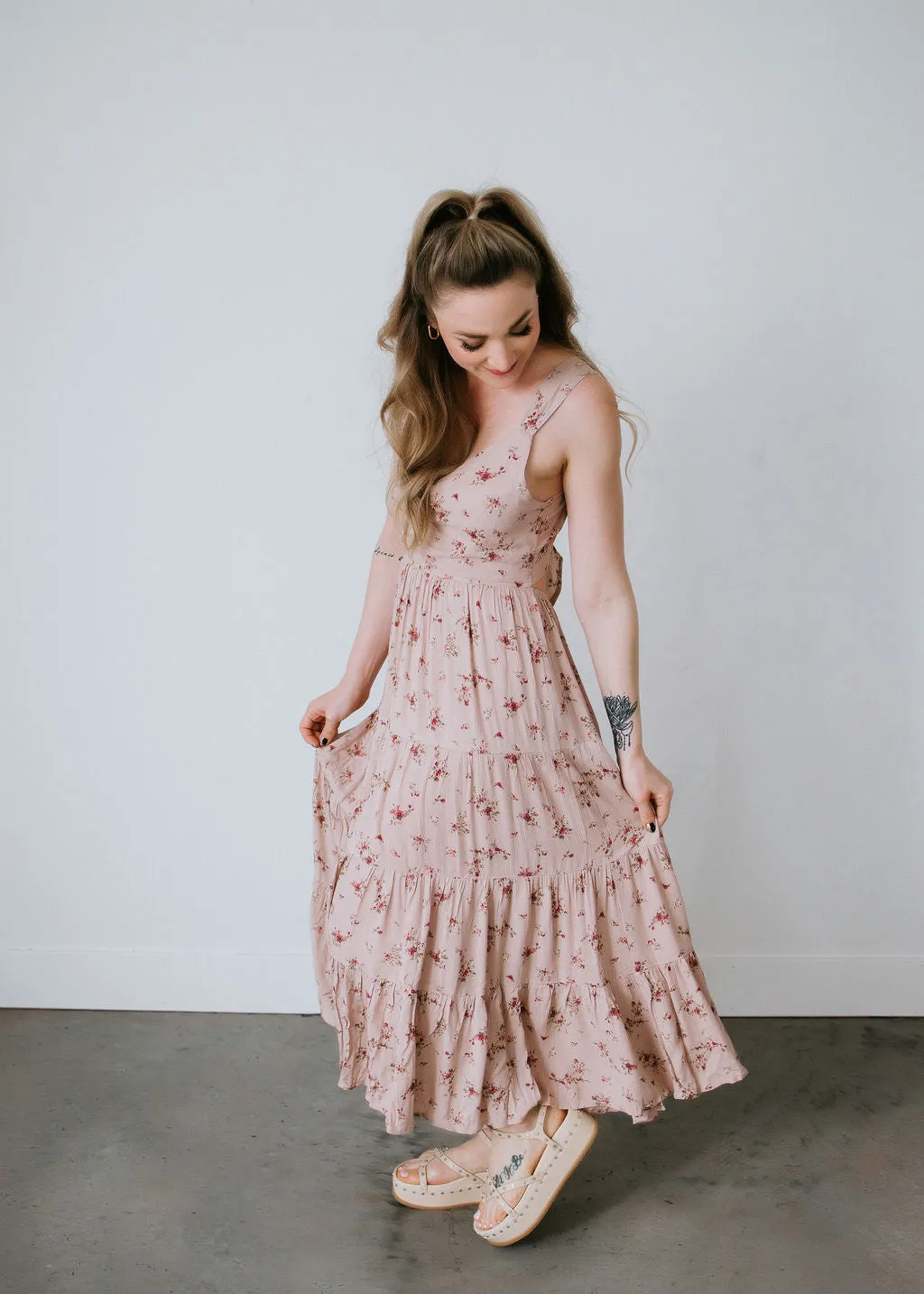 Blooming Midi Dress
